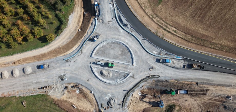 Bau des Kreisverkehrs Luftbild, Ansicht von oben